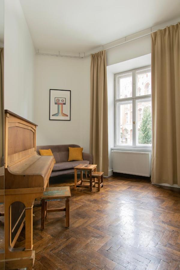 Apartments Studencka Street, Next To Planty Park Krakau Buitenkant foto